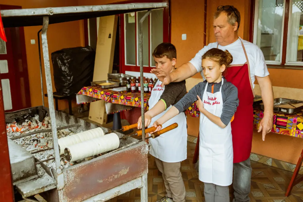 Kürtőskalács sütés